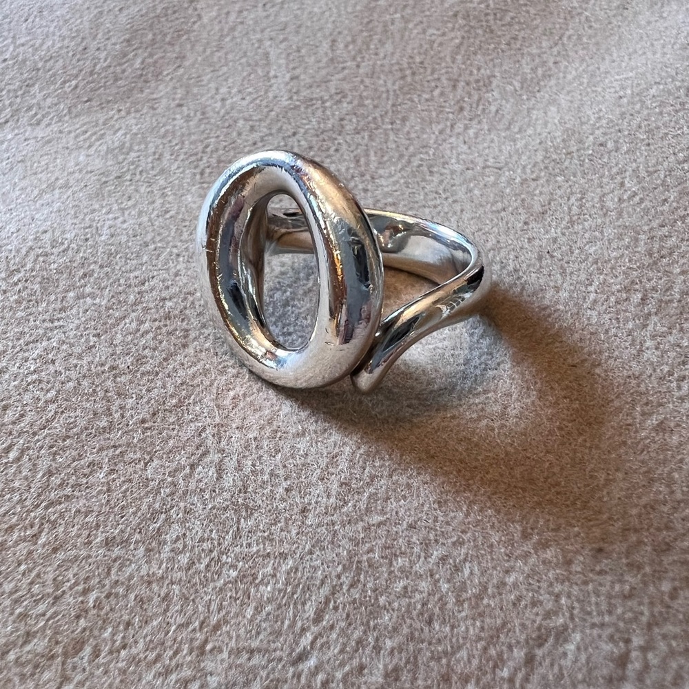 Elsa Peretti Sevillana Ring - slightly used, signs of wear, great condition